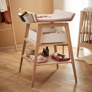 Leander changing table w. Mat Linea, Beech  - Leander